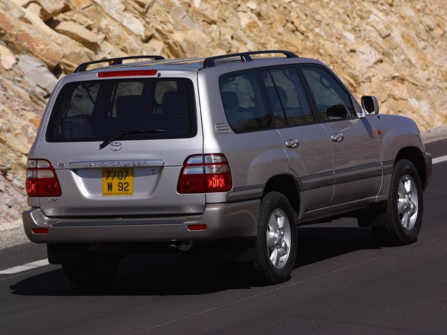  Toyota Land Cruiser 100 VX (J100-101) 1998 года  (фото 13 из 58)